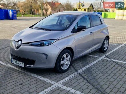 Рено Зое 2015 в Коломые на Automoto.ua Серый Рено Зое, объемом двигателя 0 л и пробегом 39 тыс. км за 7199 $, фото 1 на Automoto.ua