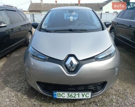 Серый Рено Зое, объемом двигателя 0 л и пробегом 179 тыс. км за 5800 $, фото 1 на Automoto.ua