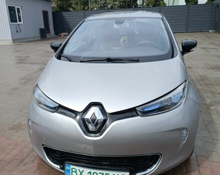 Сірий Рено Зое, об'ємом двигуна 0 л та пробігом 69 тис. км за 5700 $, фото 1 на Automoto.ua