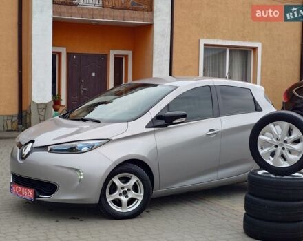 Сірий Рено Зое, об'ємом двигуна 0 л та пробігом 73 тис. км за 7555 $, фото 1 на Automoto.ua
