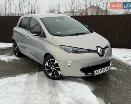 Сірий Рено Зое, об'ємом двигуна 0 л та пробігом 199 тис. км за 9600 $, фото 1 на Automoto.ua