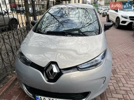 Рено Зое 2017 в Киеве на Automoto.ua Серый Рено Зое, объемом двигателя 0 л и пробегом 56 тыс. км за 8500 $, фото 1 на Automoto.ua