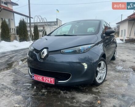 Серый Рено Зое, объемом двигателя 0 л и пробегом 122 тыс. км за 8499 $, фото 1 на Automoto.ua