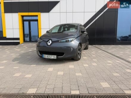 Серый Рено Зое, объемом двигателя 0 л и пробегом 137 тыс. км за 9600 $, фото 1 на Automoto.ua