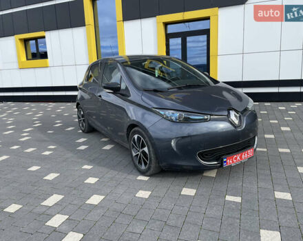 Рено Зое 2017 в Тернополе на Automoto.ua Серый Рено Зое, объемом двигателя 0 л и пробегом 130 тыс. км за 9200 $, фото 1 на Automoto.ua