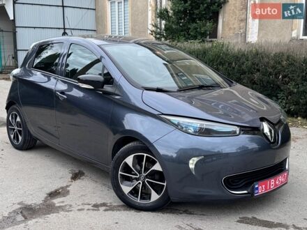 Серый Рено Зое, объемом двигателя 0 л и пробегом 80 тыс. км за 10500 $, фото 1 на Automoto.ua