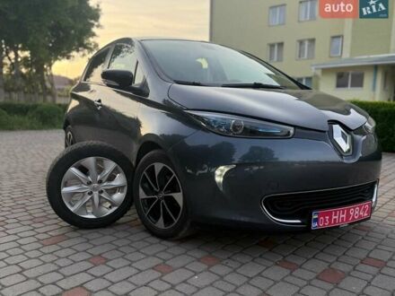 Рено Зое 2017 в Тернополе на Automoto.ua Серый Рено Зое, объемом двигателя 0 л и пробегом 147 тыс. км за 9200 $, фото 1 на Automoto.ua