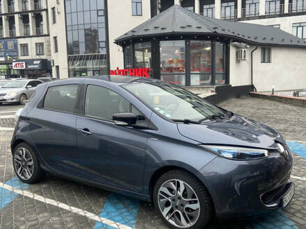 Рено Зое 2018 в Тернополе на Automoto.ua Серый Рено Зое, объемом двигателя 0 л и пробегом 62 тыс. км за 9000 $, фото 1 на Automoto.ua