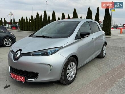 Серый Рено Зое, объемом двигателя 0 л и пробегом 102 тыс. км за 9400 $, фото 1 на Automoto.ua