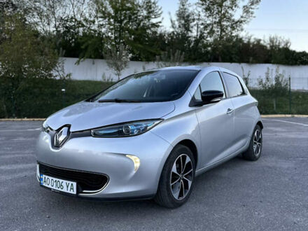 Рено Зое 2019 у Ужгороді на Automoto.ua Сірий Рено Зое, об'ємом двигуна 0 л та пробігом 130 тис. км за 11200 $, фото 1 на Automoto.ua