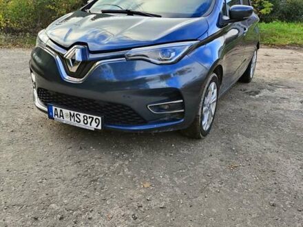 Серый Рено Зое, объемом двигателя 0 л и пробегом 109 тыс. км за 12900 $, фото 1 на Automoto.ua