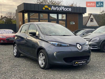 Рено Зое 2019 в Луцке на Automoto.ua Серый Рено Зое, объемом двигателя 0 л и пробегом 112 тыс. км за 9800 $, фото 1 на Automoto.ua