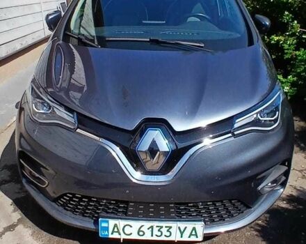 Серый Рено Зое, объемом двигателя 0 л и пробегом 111 тыс. км за 12600 $, фото 1 на Automoto.ua