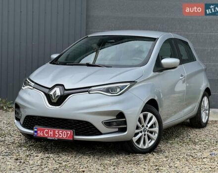 Серый Рено Зое, объемом двигателя 0 л и пробегом 78 тыс. км за 11830 $, фото 1 на Automoto.ua