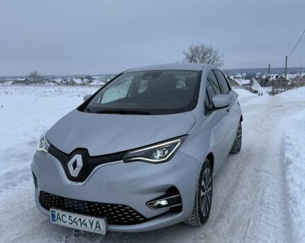 Серый Рено Зое, объемом двигателя 0 л и пробегом 127 тыс. км за 12750 $, фото 1 на Automoto.ua