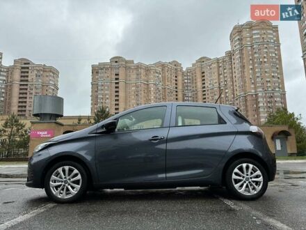 Серый Рено Зое, объемом двигателя 0 л и пробегом 33 тыс. км за 12900 $, фото 1 на Automoto.ua