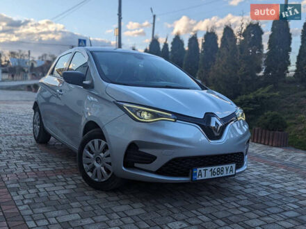 Рено Зое 2021 у Косове на Automoto.ua Сірий Рено Зое, об'ємом двигуна 0 л та пробігом 29 тис. км за 13400 $, фото 1 на Automoto.ua