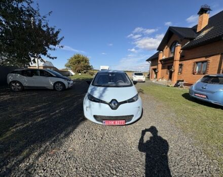 Синий Рено Зое, объемом двигателя 0 л и пробегом 140 тыс. км за 3600 $, фото 10 на Automoto.ua