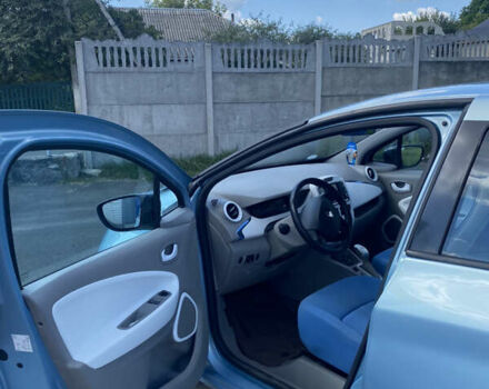 Синий Рено Зое, объемом двигателя 0 л и пробегом 99 тыс. км за 6999 $, фото 6 на Automoto.ua