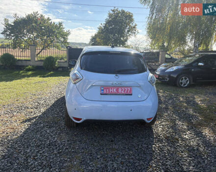 Синий Рено Зое, объемом двигателя 0 л и пробегом 140 тыс. км за 3600 $, фото 5 на Automoto.ua