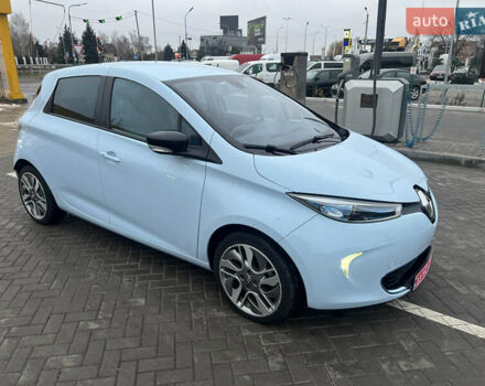 Синий Рено Зое, объемом двигателя 0 л и пробегом 63 тыс. км за 6800 $, фото 7 на Automoto.ua