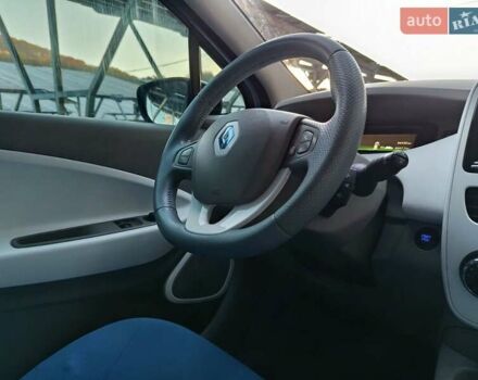 Рено Зое 2013 в Львове на Automoto.ua Синий Рено Зое, объемом двигателя 0 л и пробегом 94 тыс. км за 6150 $, фото 16 на Automoto.ua