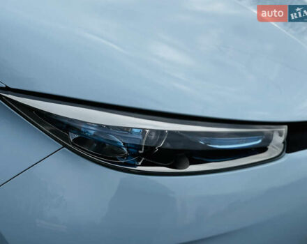 Синий Рено Зое, объемом двигателя 0 л и пробегом 63 тыс. км за 6500 $, фото 20 на Automoto.ua