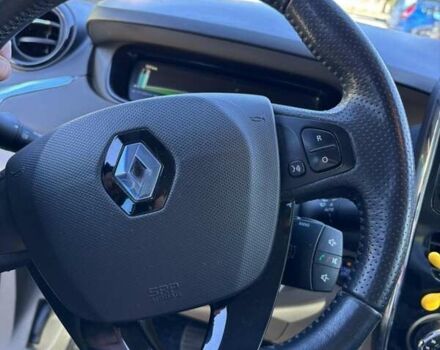 Синий Рено Зое, объемом двигателя 0 л и пробегом 87 тыс. км за 6700 $, фото 11 на Automoto.ua