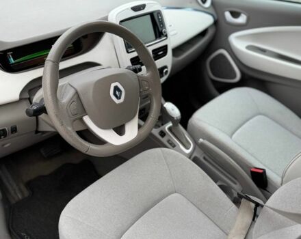 Синий Рено Зое, объемом двигателя 0 л и пробегом 118 тыс. км за 5900 $, фото 8 на Automoto.ua