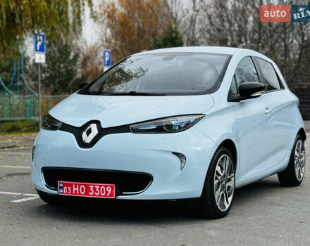 Синий Рено Зое, объемом двигателя 0 л и пробегом 63 тыс. км за 6500 $, фото 11 на Automoto.ua