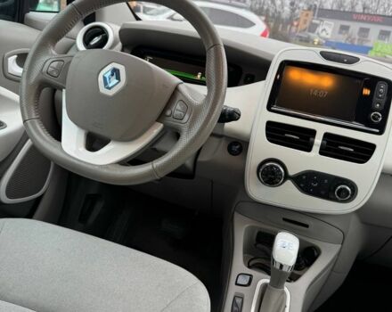 Синий Рено Зое, объемом двигателя 0 л и пробегом 118 тыс. км за 5900 $, фото 12 на Automoto.ua