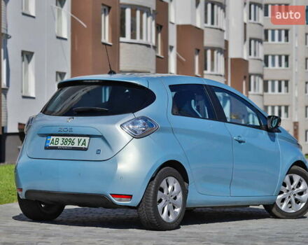 Синий Рено Зое, объемом двигателя 0 л и пробегом 92 тыс. км за 6300 $, фото 9 на Automoto.ua