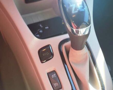 Синий Рено Зое, объемом двигателя 0 л и пробегом 87 тыс. км за 6700 $, фото 1 на Automoto.ua