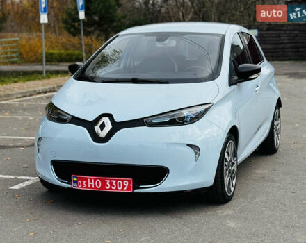Синий Рено Зое, объемом двигателя 0 л и пробегом 63 тыс. км за 6500 $, фото 2 на Automoto.ua