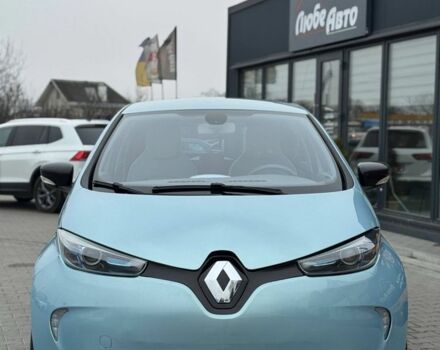 Синий Рено Зое, объемом двигателя 0 л и пробегом 118 тыс. км за 5900 $, фото 1 на Automoto.ua