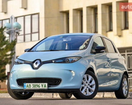 Синий Рено Зое, объемом двигателя 0 л и пробегом 77 тыс. км за 6900 $, фото 1 на Automoto.ua