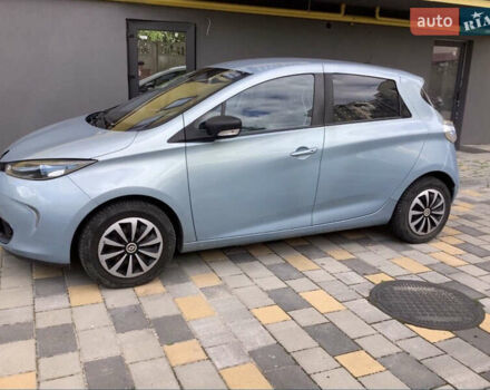 Синий Рено Зое, объемом двигателя 0 л и пробегом 83 тыс. км за 7300 $, фото 1 на Automoto.ua