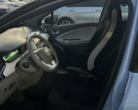 Рено Зое 2015 в Киеве на Automoto.ua Синий Рено Зое, объемом двигателя 0 л и пробегом 53 тыс. км за 6799 $, фото 13 на Automoto.ua