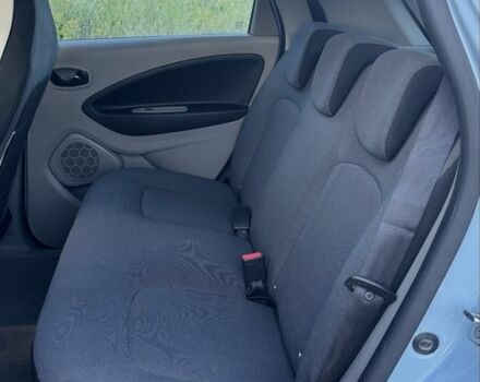 Синий Рено Зое, объемом двигателя 0 л и пробегом 110 тыс. км за 7700 $, фото 3 на Automoto.ua