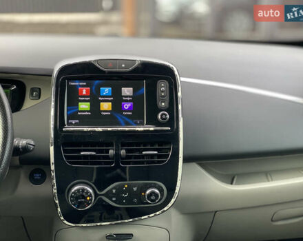 Синій Рено Зое, об'ємом двигуна 0 л та пробігом 67 тис. км за 6900 $, фото 39 на Automoto.ua