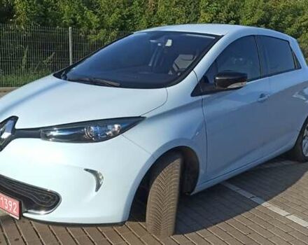 Синий Рено Зое, объемом двигателя 0 л и пробегом 44 тыс. км за 6750 $, фото 9 на Automoto.ua