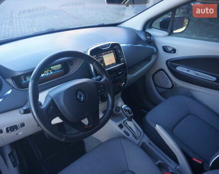 Синій Рено Зое, об'ємом двигуна 0 л та пробігом 115 тис. км за 7000 $, фото 27 на Automoto.ua
