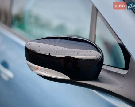 Рено Зое 2015 в Тернополе на Automoto.ua Синий Рено Зое, объемом двигателя 0 л и пробегом 98 тыс. км за 7800 $, фото 8 на Automoto.ua