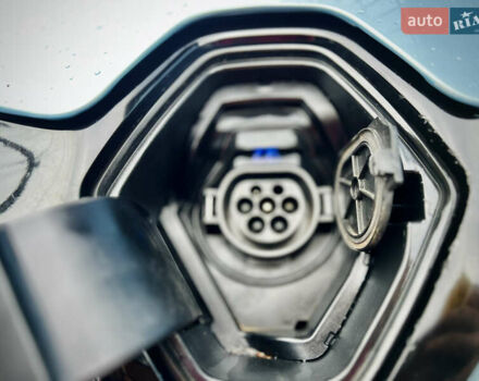 Рено Зое 2015 в Тернополе на Automoto.ua Синий Рено Зое, объемом двигателя 0 л и пробегом 98 тыс. км за 7800 $, фото 24 на Automoto.ua