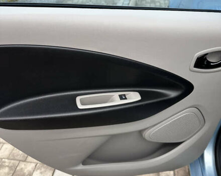 Синій Рено Зое, об'ємом двигуна 0 л та пробігом 100 тис. км за 6000 $, фото 15 на Automoto.ua