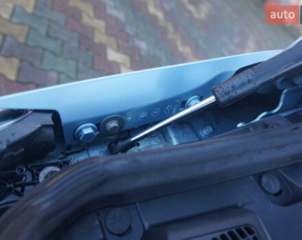 Синій Рено Зое, об'ємом двигуна 0 л та пробігом 115 тис. км за 7000 $, фото 57 на Automoto.ua