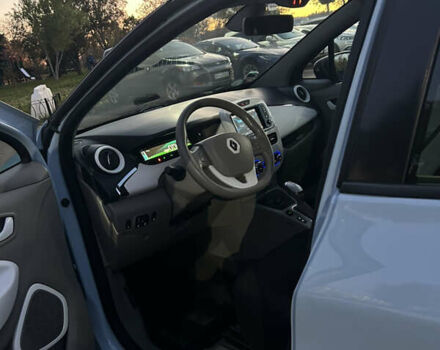 Рено Зое 2015 в Киеве на Automoto.ua Синий Рено Зое, объемом двигателя 0 л и пробегом 53 тыс. км за 6799 $, фото 20 на Automoto.ua