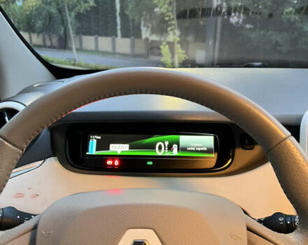 Синій Рено Зое, об'ємом двигуна 0 л та пробігом 72 тис. км за 8100 $, фото 29 на Automoto.ua