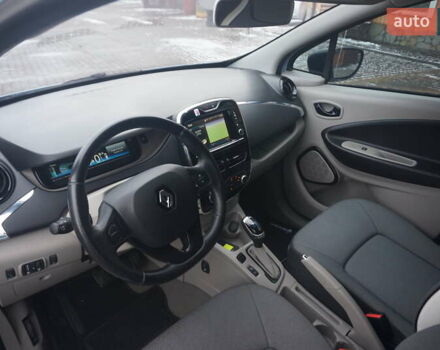 Синий Рено Зое, объемом двигателя 0 л и пробегом 149 тыс. км за 6888 $, фото 27 на Automoto.ua