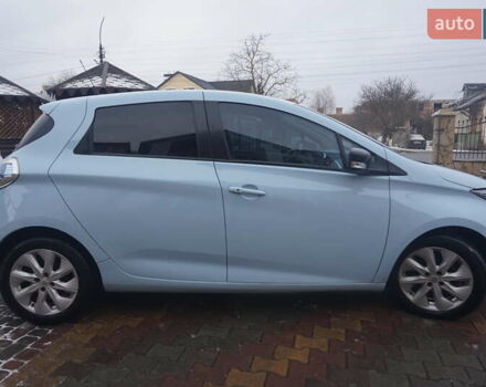 Синий Рено Зое, объемом двигателя 0 л и пробегом 149 тыс. км за 6888 $, фото 17 на Automoto.ua